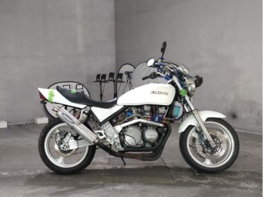 Kawasaki Zephyr400