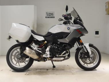BMW F900XR
