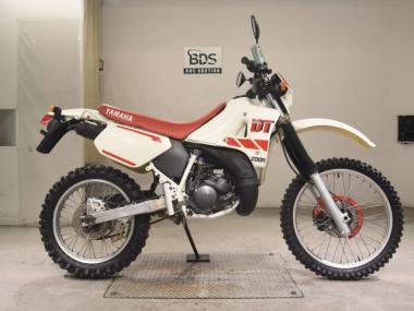Yamaha DT200R