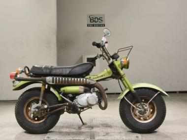 Suzuki RV90