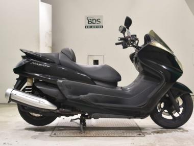 Yamaha Majesty 250