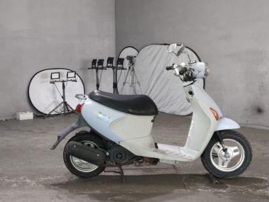 Suzuki Let's4