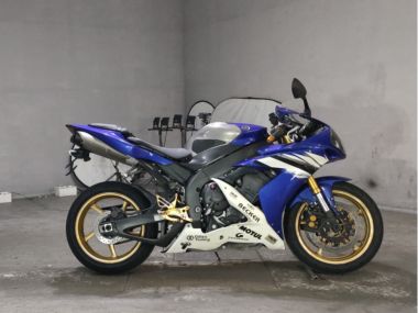 Yamaha Yzf-R1