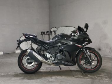 Suzuki GSX250R