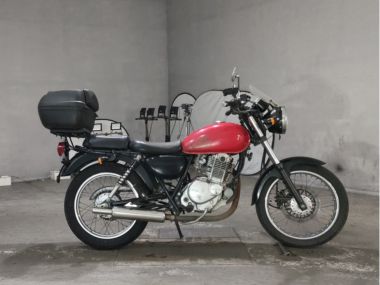 Suzuki ST250
