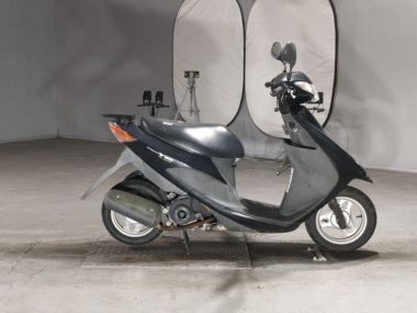 Suzuki Address V50
