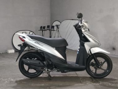 Suzuki Address V110