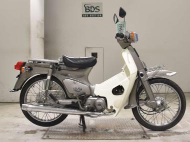 Honda C90