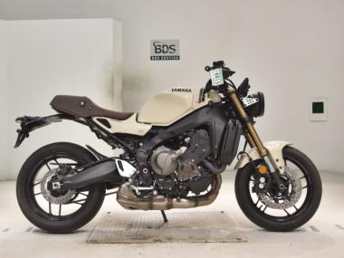 Yamaha XSR900