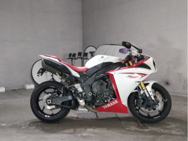 Yamaha Yzf-R1