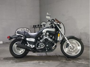 Yamaha V-Max