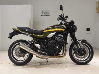 Kawasaki Z900RS