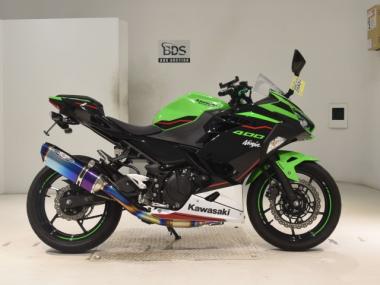 Kawasaki Ninja400