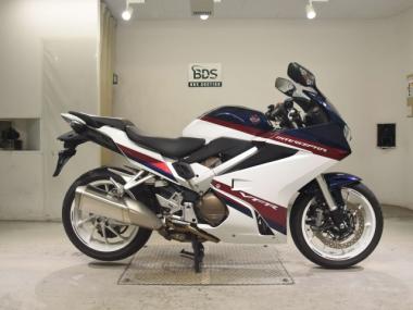 Honda VFR800F