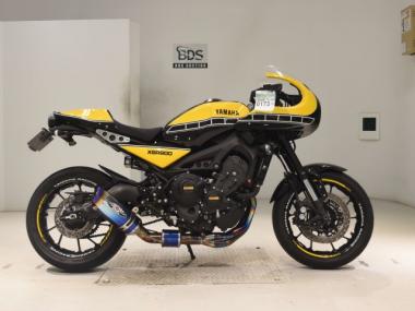 Yamaha XSR900