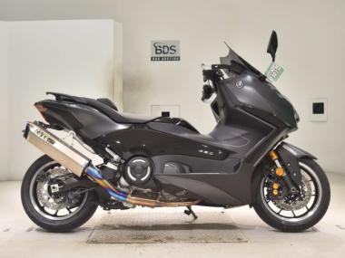 Yamaha T-MAX560T