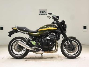 Kawasaki Z900RS