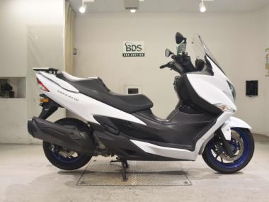 Suzuki Burgman 400a