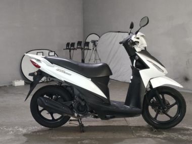 Suzuki Address V110