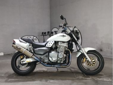 Honda X4