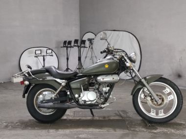 Honda Magna 50