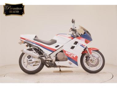 Honda VFR750F