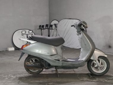 Honda Lead 100