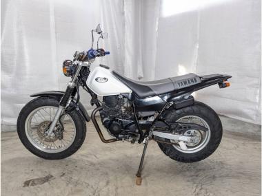 Yamaha TW200