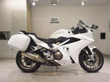 Honda VFR800F