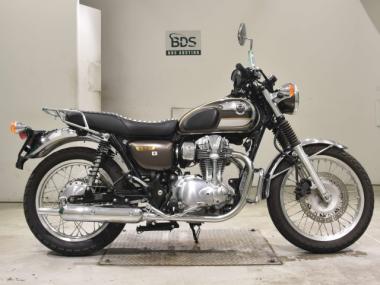 Kawasaki W800