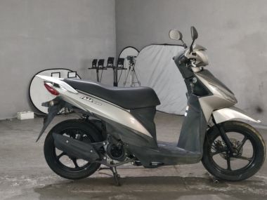 Suzuki Address V110