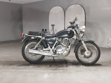 Suzuki ST250E