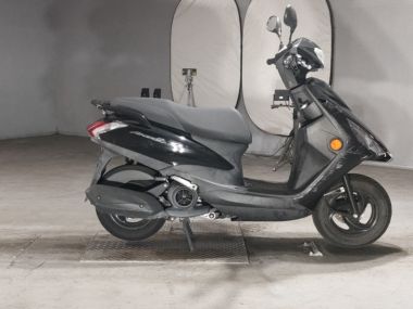 Yamaha Axis Z