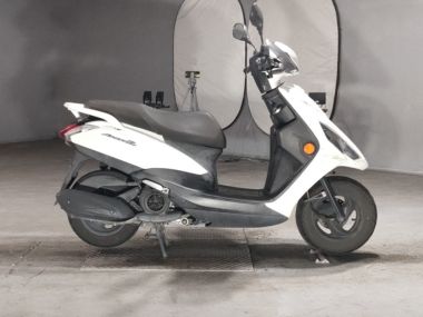 Yamaha Axis Z