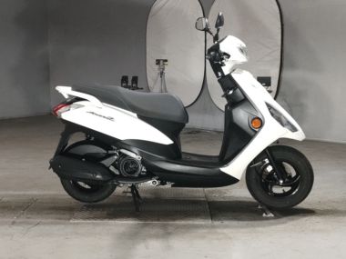 Yamaha Axis Z