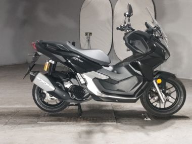Honda ADV160
