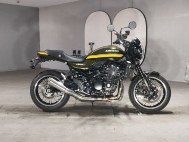 Kawasaki Z900RS