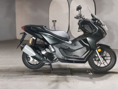 Honda ADV160