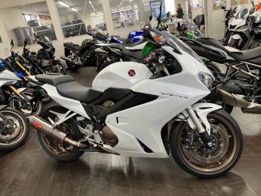 Honda VFR800F