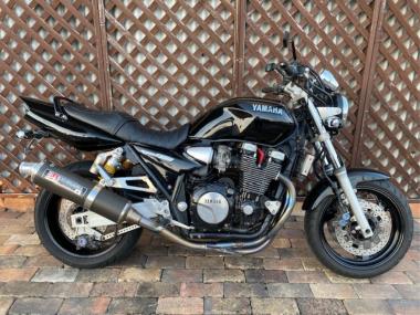 Yamaha XJR1300