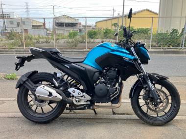 Yamaha FZ25