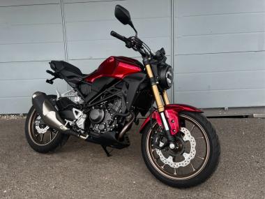 Honda CB250R