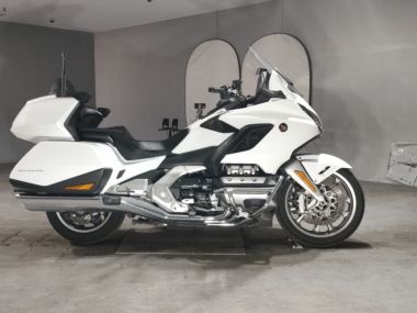 Honda GL1800DCT