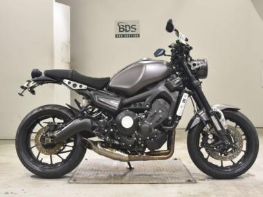 Yamaha XSR900