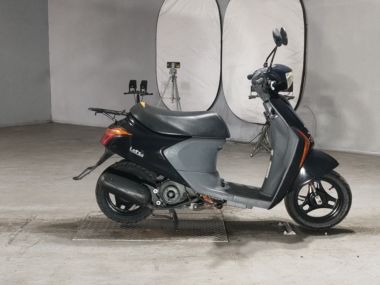 Suzuki Let's5