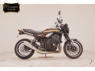 Kawasaki Z900RS