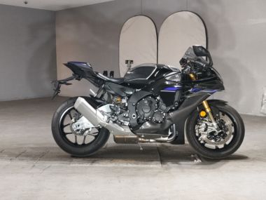 Yamaha Yzf-R1M