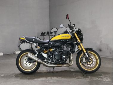 Kawasaki Z900RS