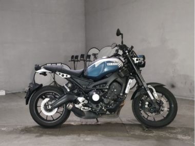 Yamaha XSR900
