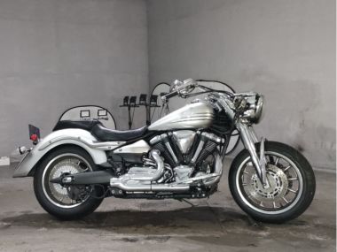 Yamaha XV1900 Load Liner S